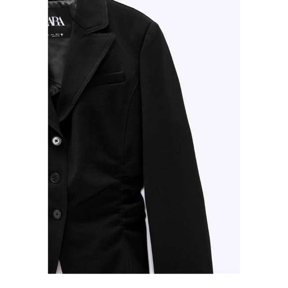 Must Go‼️ Brand New Zara Ruched Fitted Blazer. Read Description 👇 - Picture 3 of 12